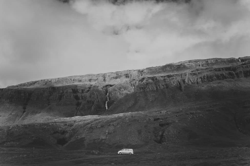 évadez-vous dans les montagnes avec notre guide ultime pour une escapade inoubliable. découvrez des paysages à couper le souffle, des activités de plein air excitantes et des retraites apaisantes au cœur de la nature.